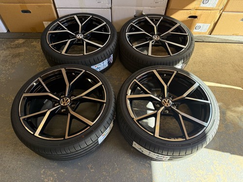 Golf r alloy wheels - 19”,